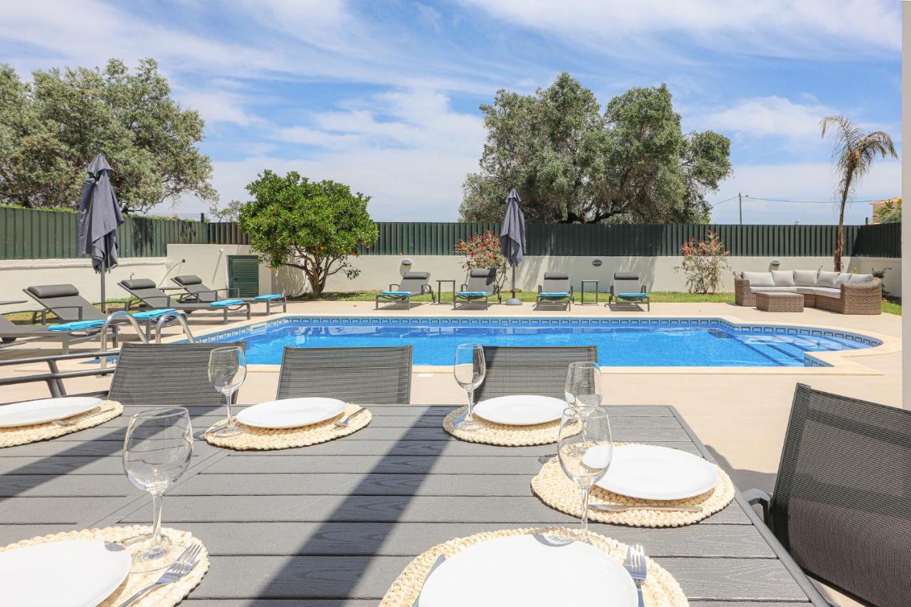 Villa O Sonho Do Algarve - Private Swimming Pool - By Bedzy Albufeira Eksteriør bilde